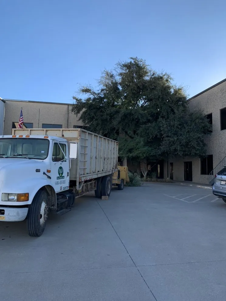 Professional yard maintenance in Canton, TX - J Parga Tree Service
