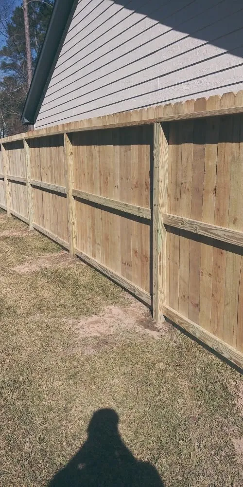 Affordable yard maintenance experts serving Willis, TX - J Peñaloza Construction