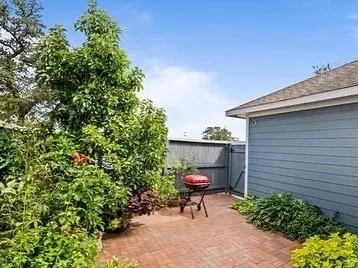 Professional landscaping services in San Antonio, TX by J. Ponce and Son Landscaping