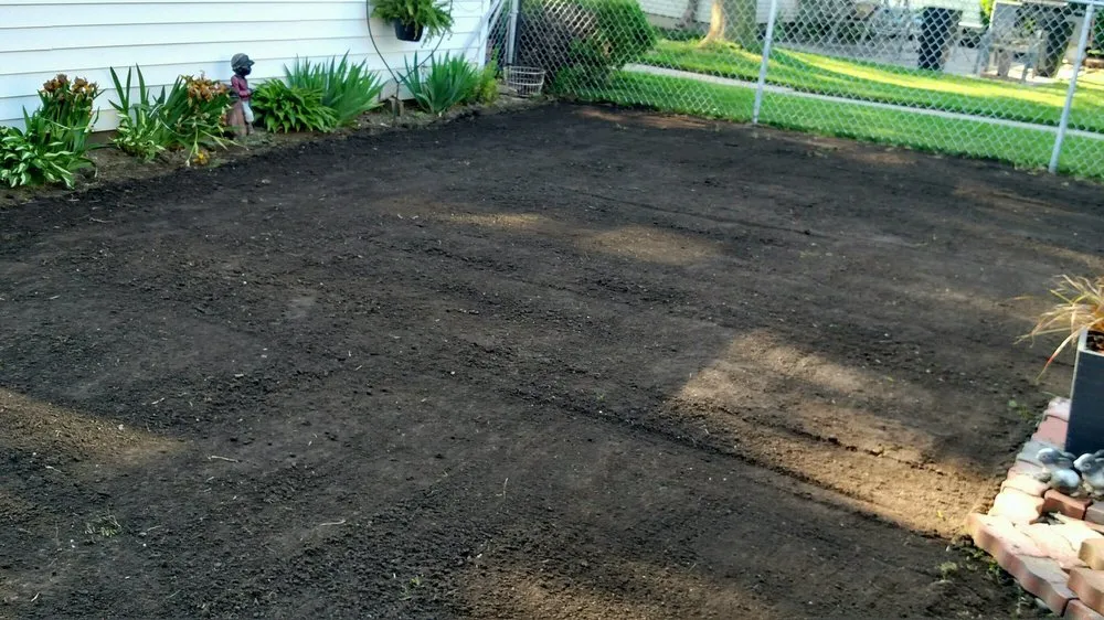 Affordable outdoor landscaping in Milwaukee, WI - J. R. All Weather Yard Service