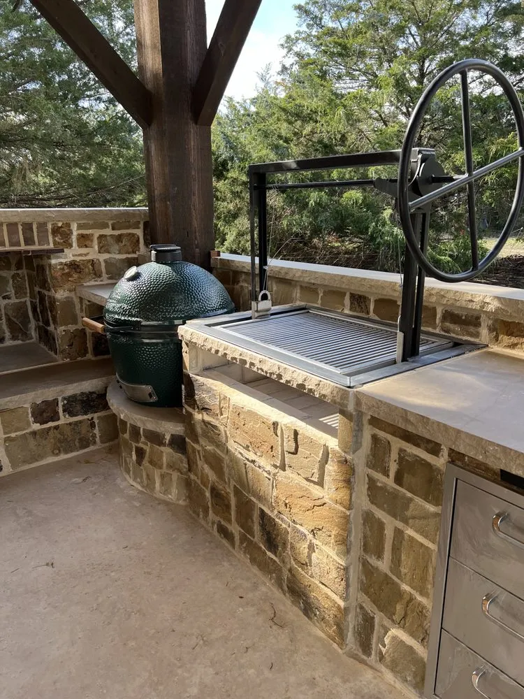 Local garden landscaping in Red Oak, TX by J R Custom Construction