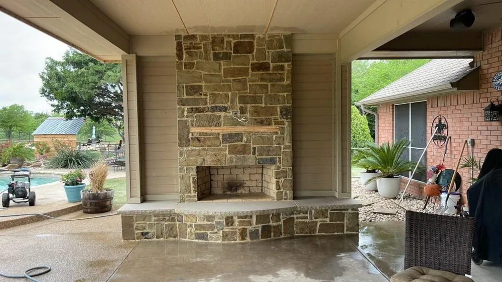 Professional lawn mowing service experts serving Red Oak, TX - J R Custom Construction