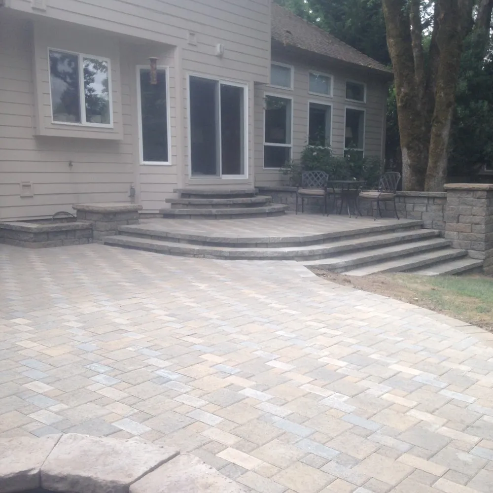 Top-rated landscaping services experts serving Newberg, OR - J R Landscape Services