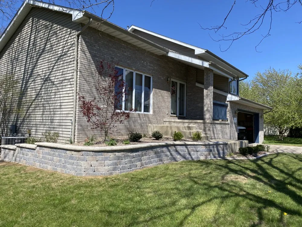 Top-rated lawn mowing service in Germantown Hills, IL by J Reeser Landscaping & Design