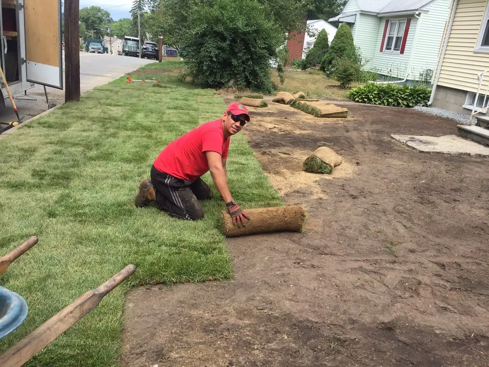 Affordable garden landscaping in Methuen, MA by J. Reyes Landscaping