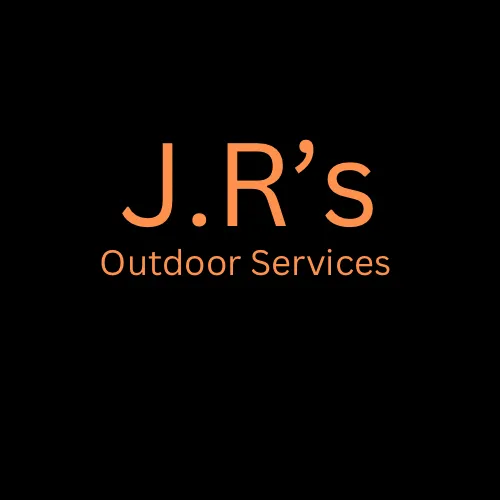Custom lawn care service in Frankfort, IN by J R’s Outdoor Services
