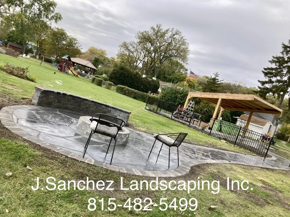 Custom landscaping services in Harvard, IL - J. Sanchez Landscaping