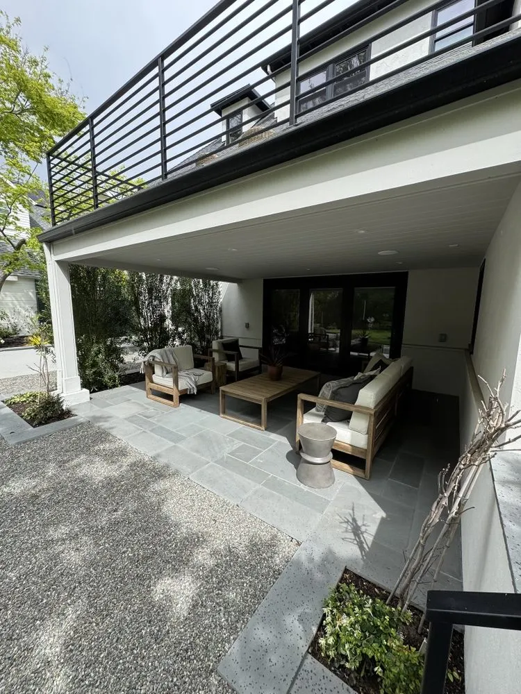 Professional garden landscaping in Santa Rosa, CA by J Solis Landscaping