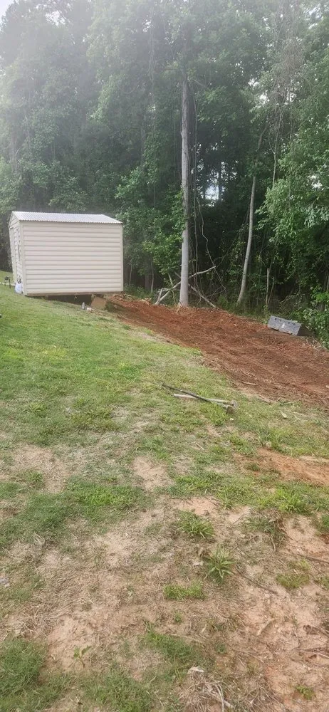 Local yard cleanup service experts serving Griffin, GA - J Southern Solutions