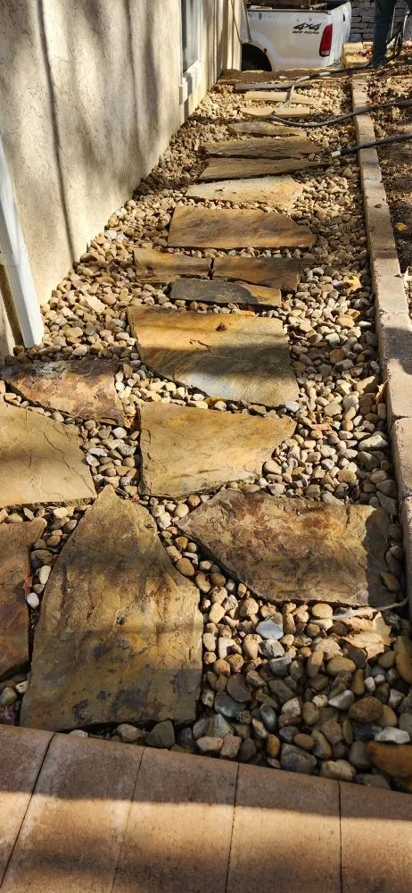 Affordable landscape design experts serving Columbus, OH - J Stone Paving