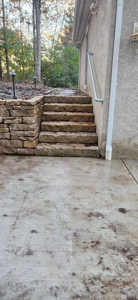 Local landscape installation experts serving Columbus, OH - J Stone Paving