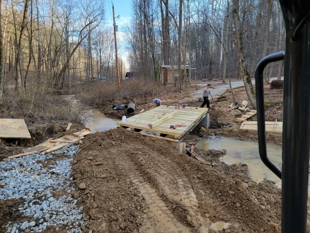 Local lawn care service in Heath, OH by J T lawncare and landscape