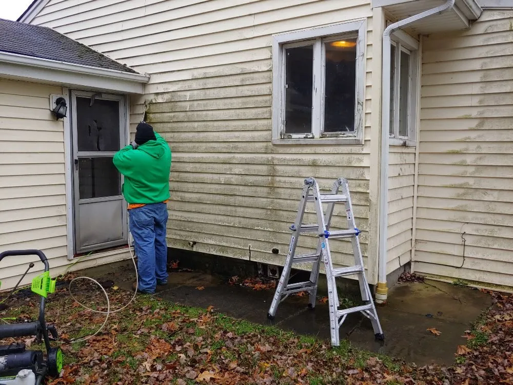 Top-rated lawn mowing service in Doylestown, OH by J Tucker Enterprise