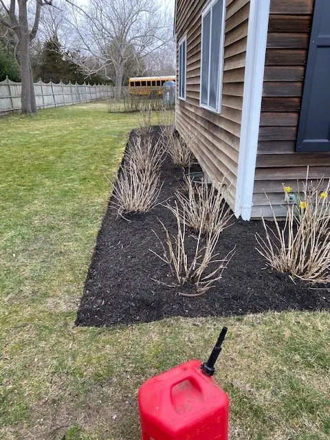 Expert yard maintenance for beautiful yards across Mastic, NY - J V B Earth Management