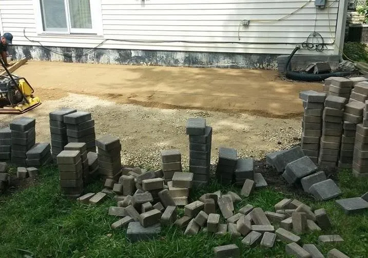 Expert yard cleanup service in Beach Park, IL - J Valencia Landscaping