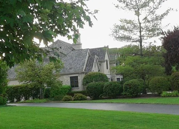 Professional outdoor landscaping in Beach Park, IL by J Valencia Landscaping