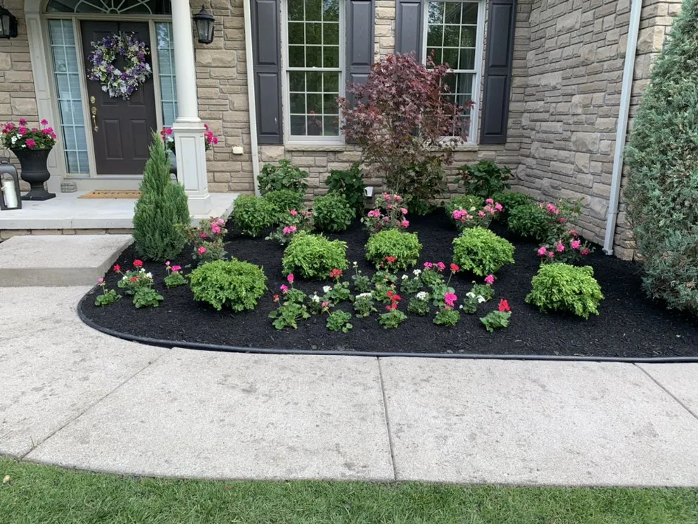 Custom garden landscaping experts serving North Tonawanda, NY - J W Landscaping and Drainage