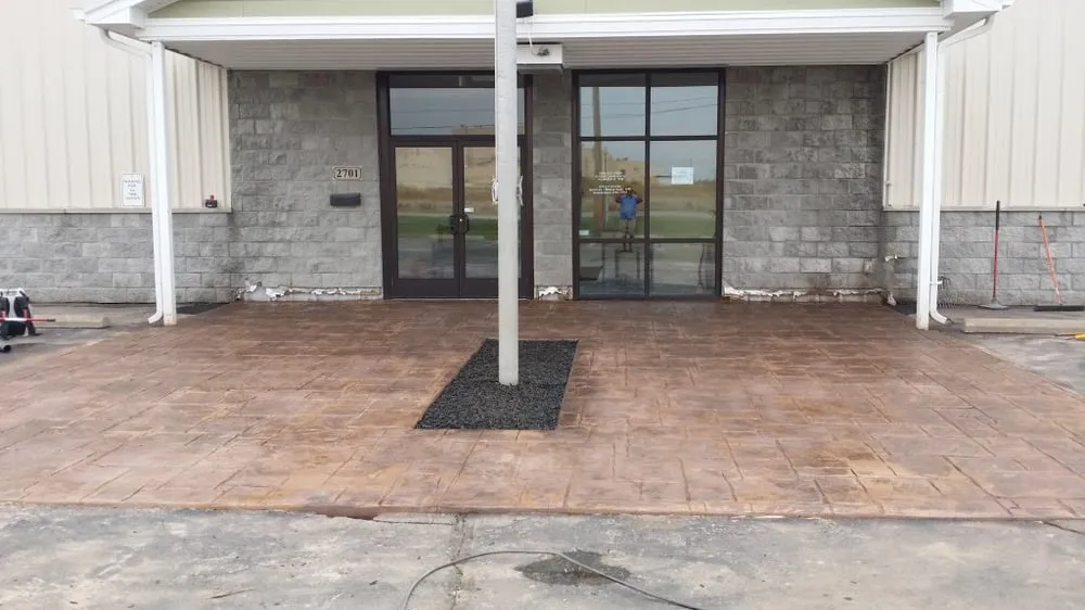 Expert outdoor landscaping in Elwood, IN by J Wolf Construction