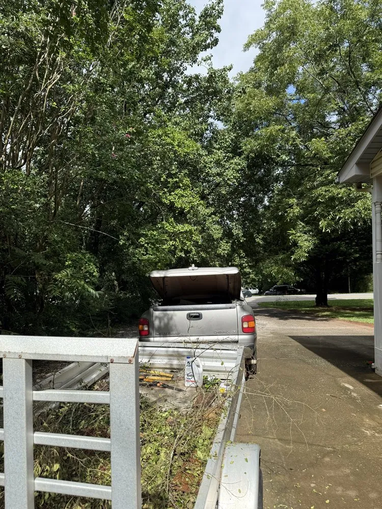 Reliable lawn care service in Powdersville, SC - J4 Enterprises