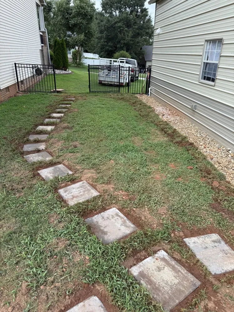 Local lawn care service experts serving Powdersville, SC - J4 Enterprises