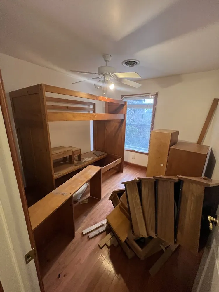 Top-rated lawn mowing service for beautiful yards in Westminster, MD by J4 Outdoors Property Services