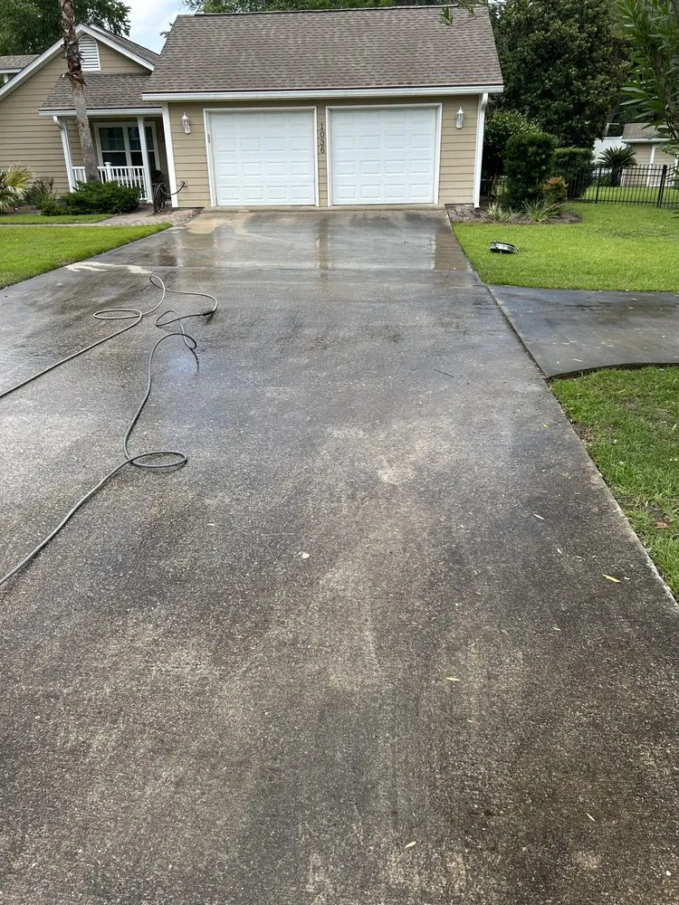 Expert outdoor landscaping for homes in Beaufort, SC by J5 King