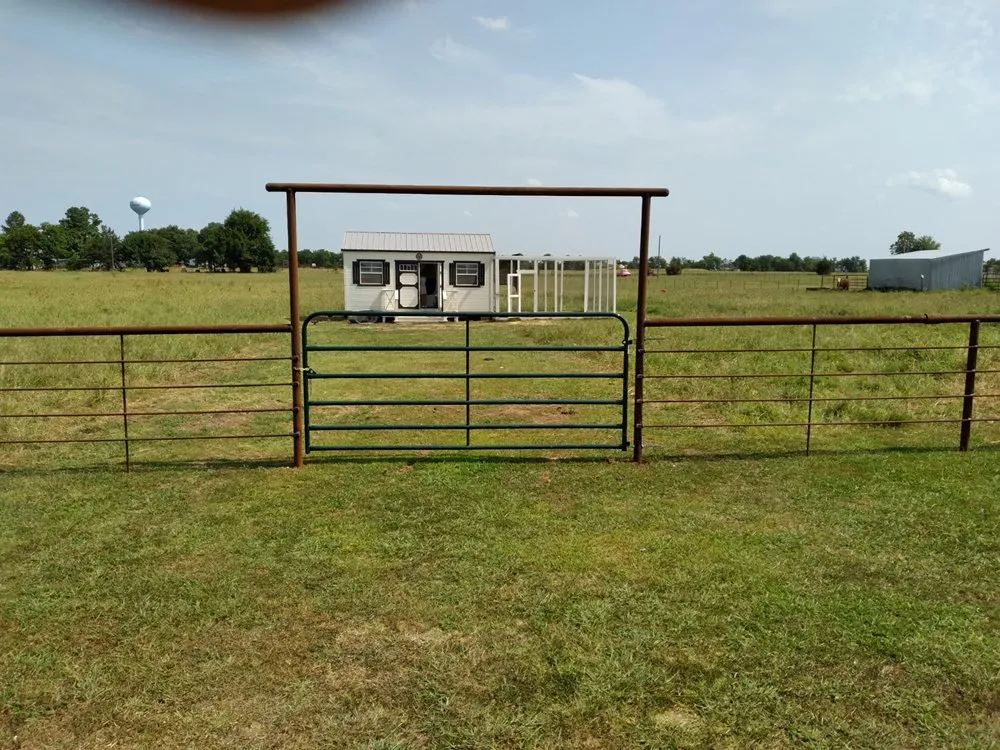 Custom yard maintenance for beautiful yards across Powderly, TX - J&A Fencing and Construction