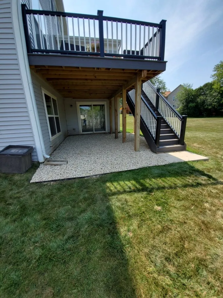 Affordable yard maintenance for residential properties across Des Plaines, IL - JA Guerrero Landscaping