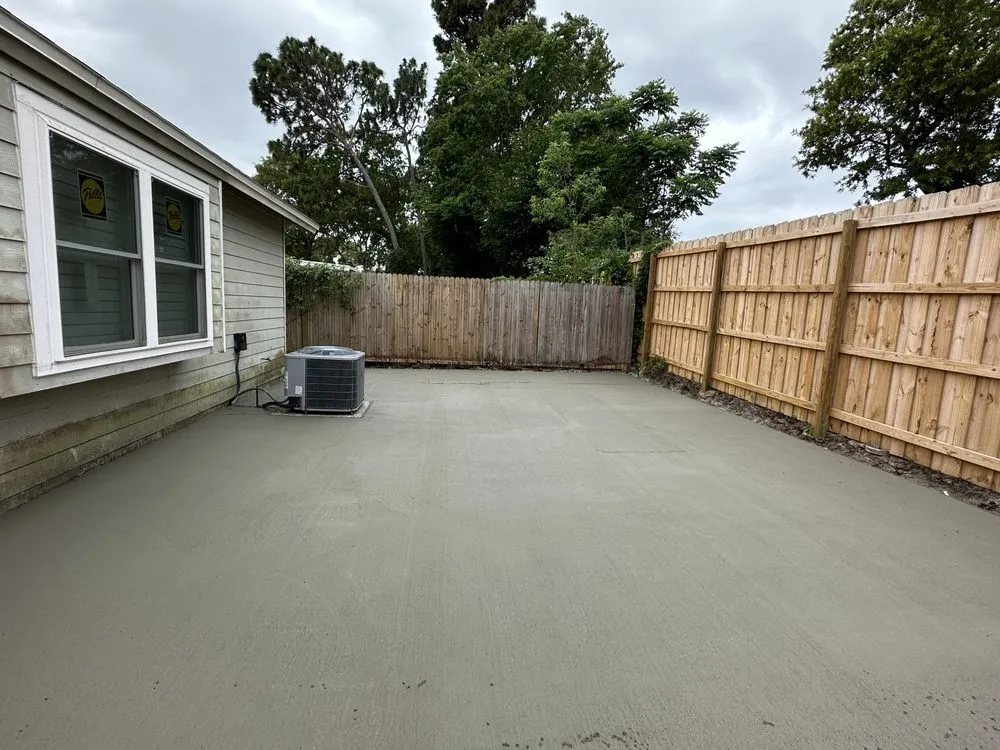 Professional lawn care service experts serving Jacksonville, FL - JA Labor Services