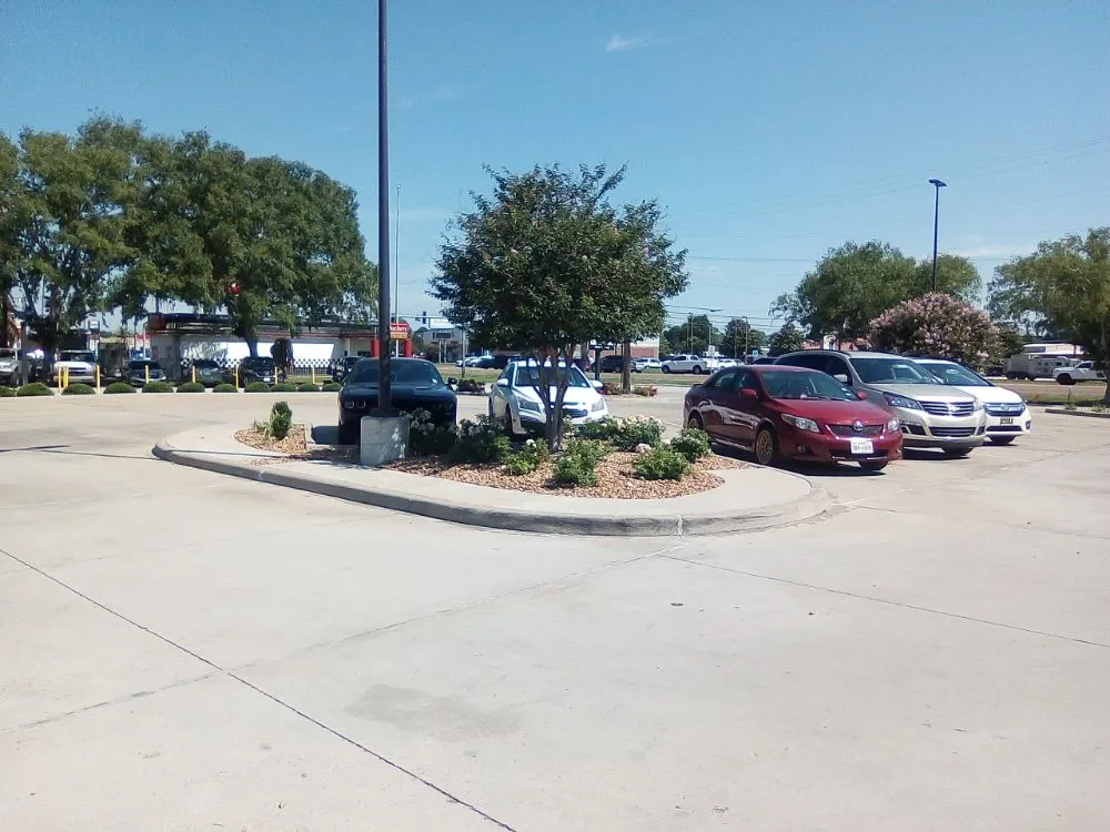 Local landscape design in New Iberia, LA by J&A Landscaping