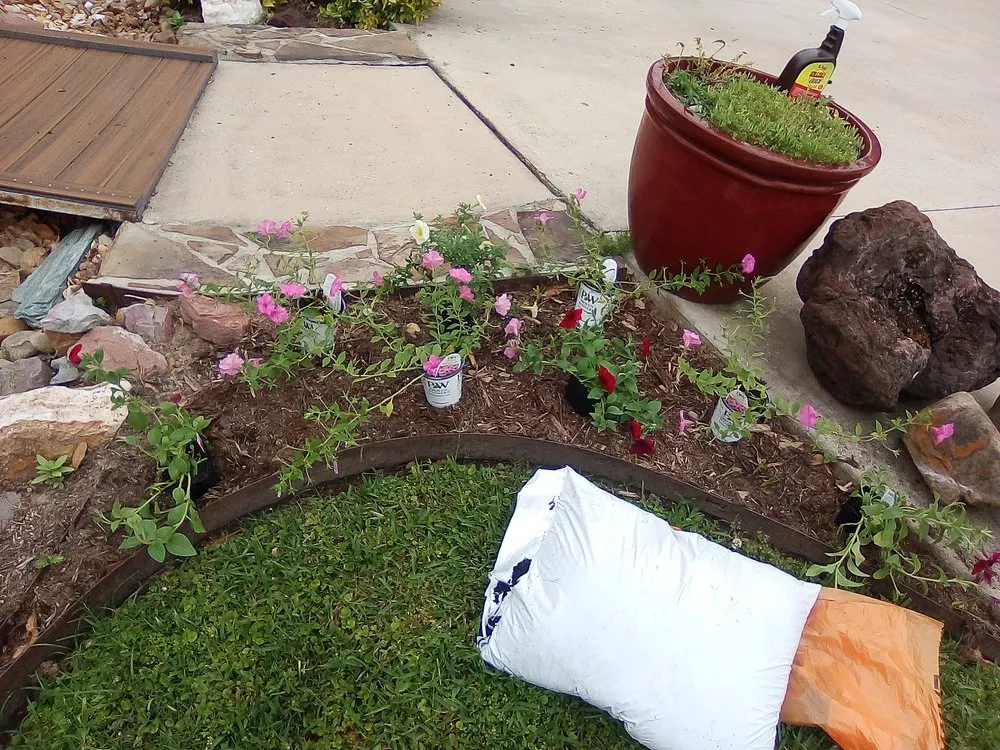 Expert garden landscaping in New Iberia, LA - J&A Landscaping