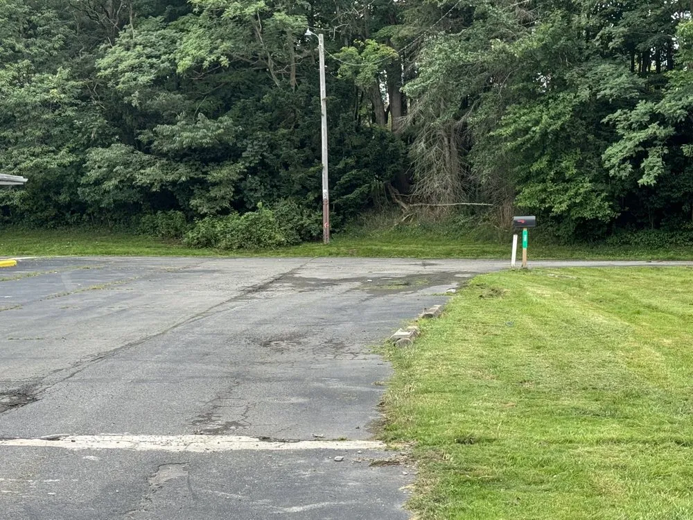 Affordable outdoor landscaping in Scott Township, PA - J&A Scrap Metal & Services
