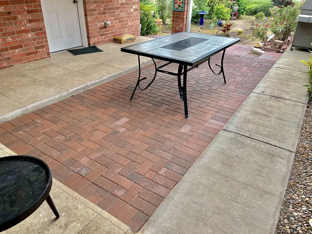 Affordable lawn care service for beautiful yards across Mission, TX - Jaabs Landscaping