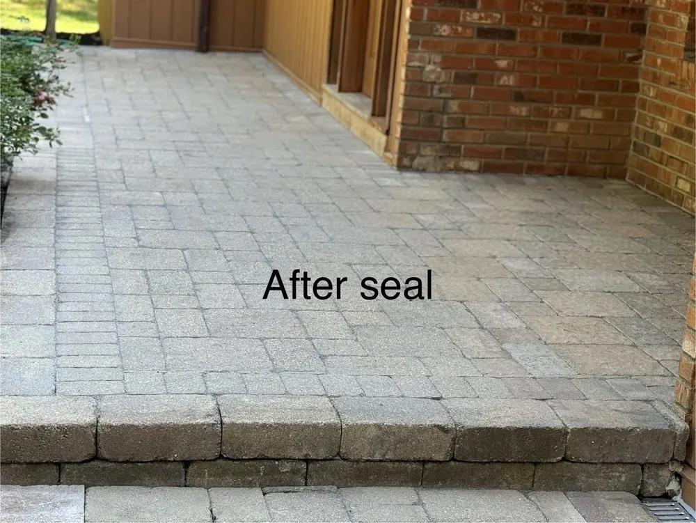 Professional lawn mowing service experts serving Stamford, CT - JAB landscaping Construction