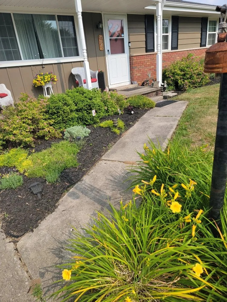 Local residential landscaping for residential properties across Custar, OH - JAC Lawn Care