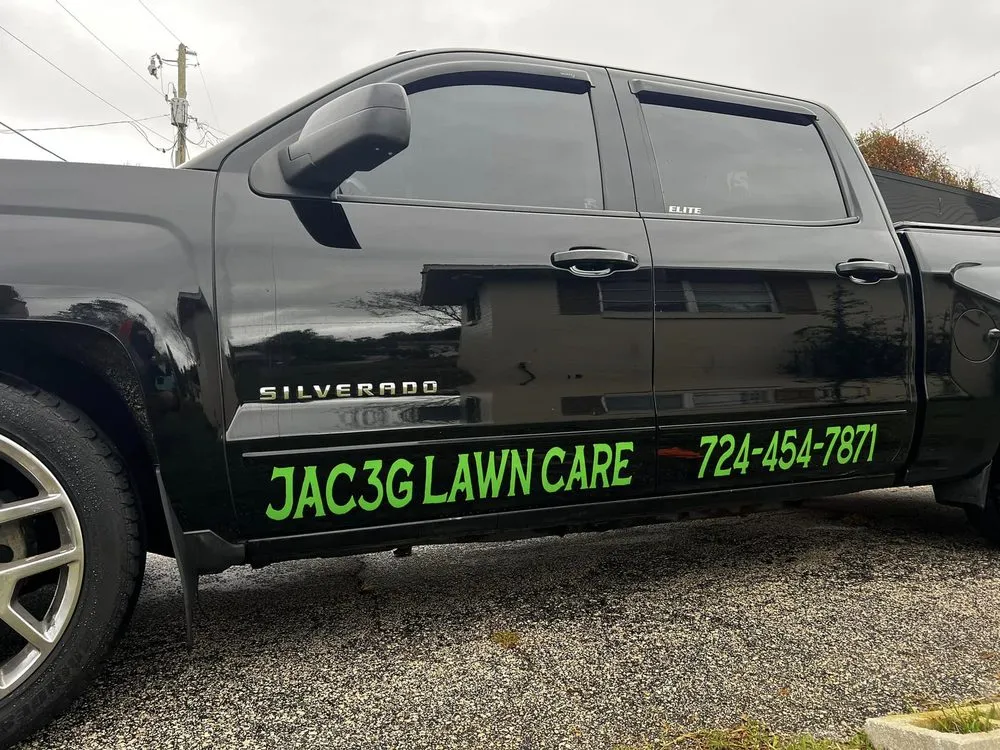 Local residential landscaping in New Kensington, PA by Jac3G