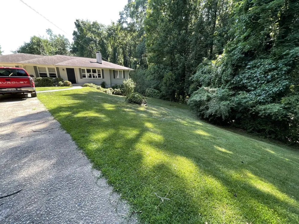 Top-rated landscaping services for year-round maintenance in Atlanta, GA by Jacen & Johnnie’s Lawncare and Landscaping