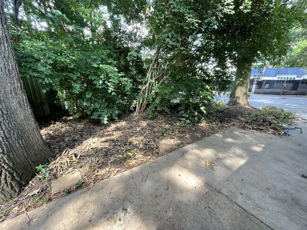 Expert landscape design experts serving Atlanta, GA - Jacen & Johnnie’s Lawncare and Landscaping