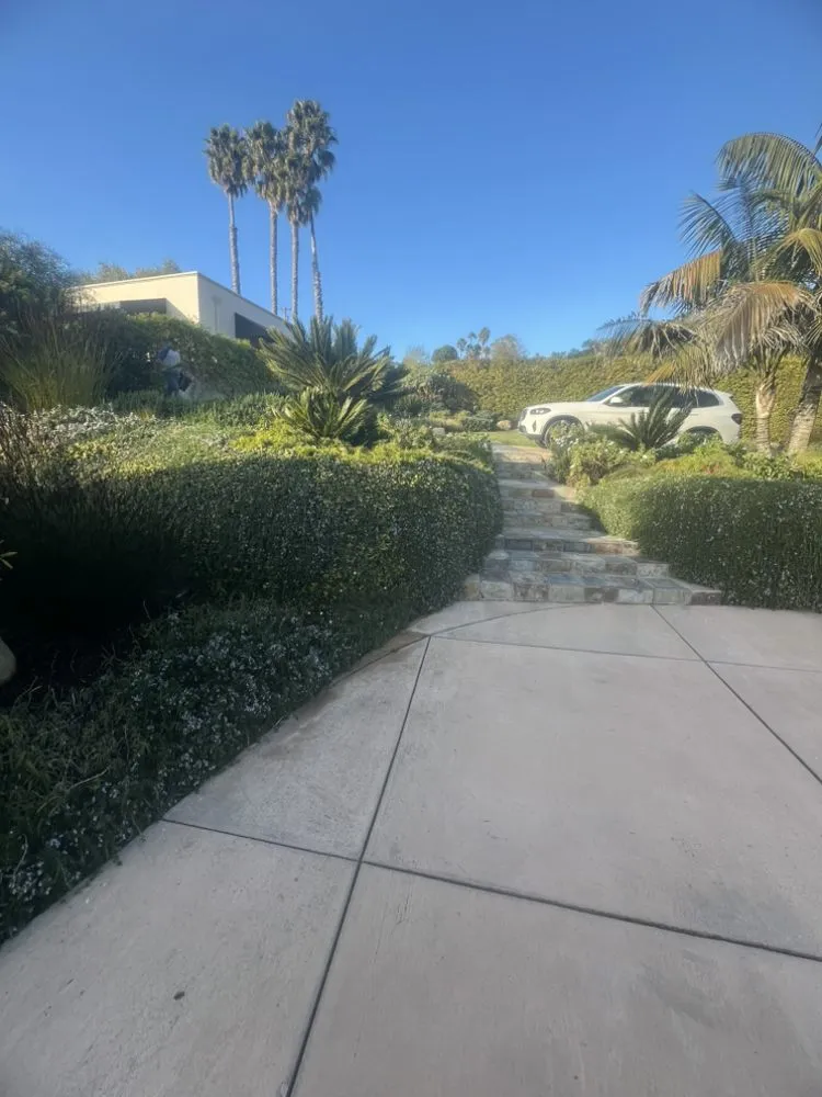 Expert lawn mowing service for beautiful yards across Santa Barbara, CA - Jacinto's Landscape and Maintenance