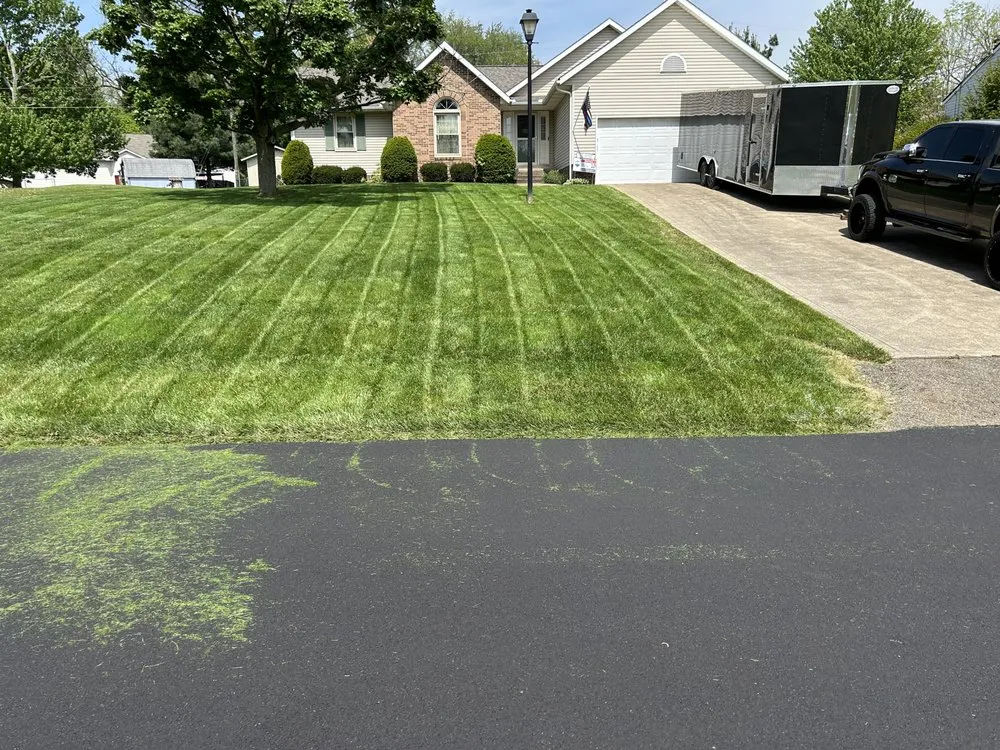 Affordable yard maintenance for beautiful yards across Waynesburg, OH - Jack-Grass Lawn Care Services