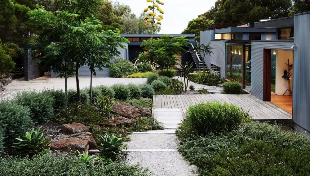 Affordable yard cleanup service in Nashville, TN by Jack of All Greens