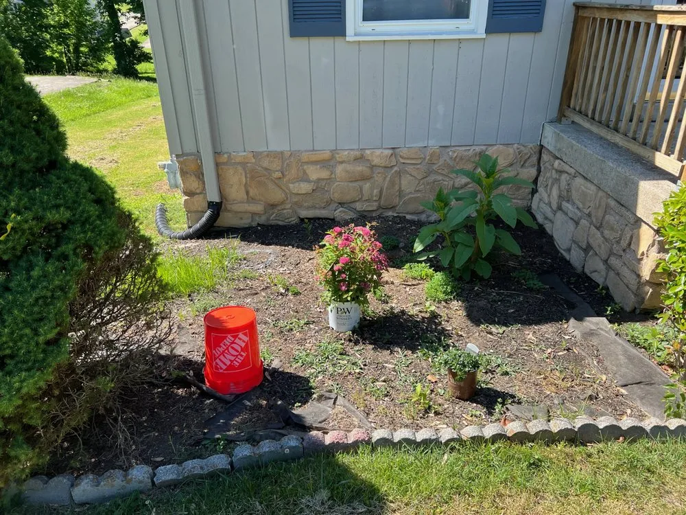 Top-rated lawn care service in Gallatin, TN by Jack-Of-All-Trades