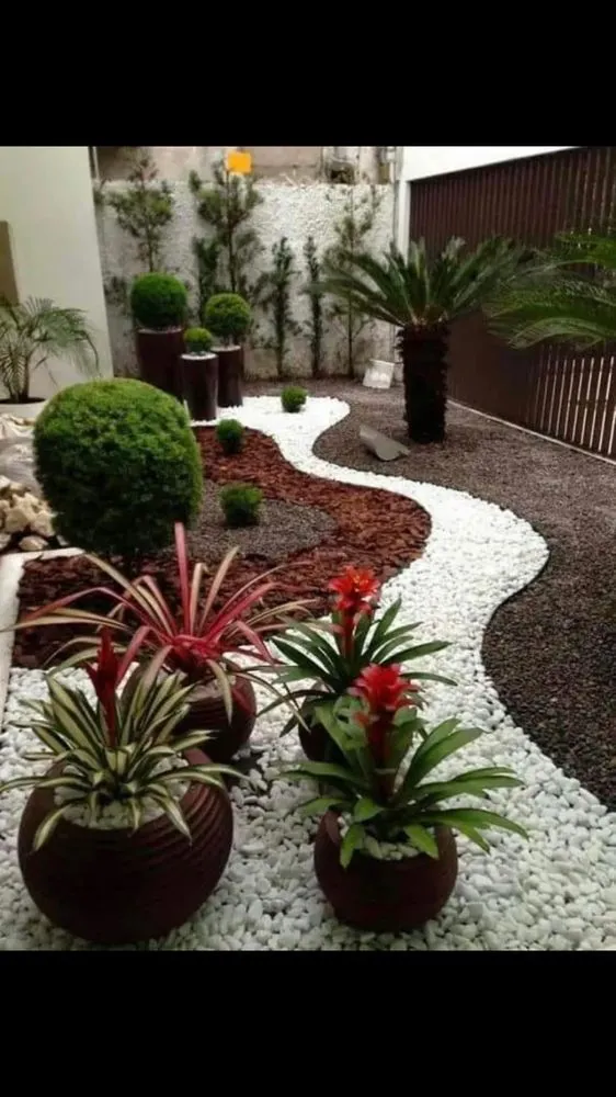 Reliable garden landscaping experts serving Knoxville, TN - Jack of Trades