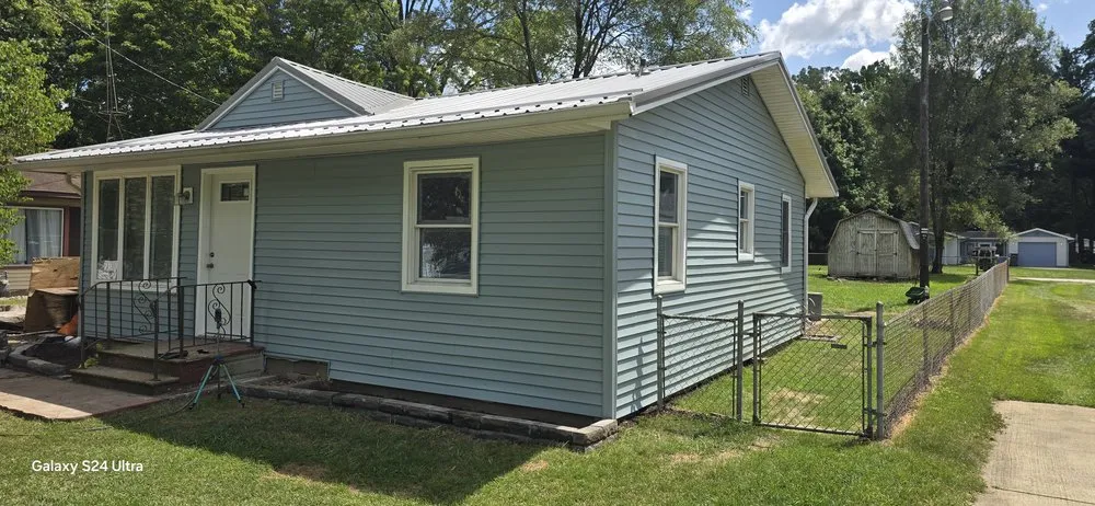 Professional yard maintenance for year-round maintenance across South Bend, IN - Jack of Trades