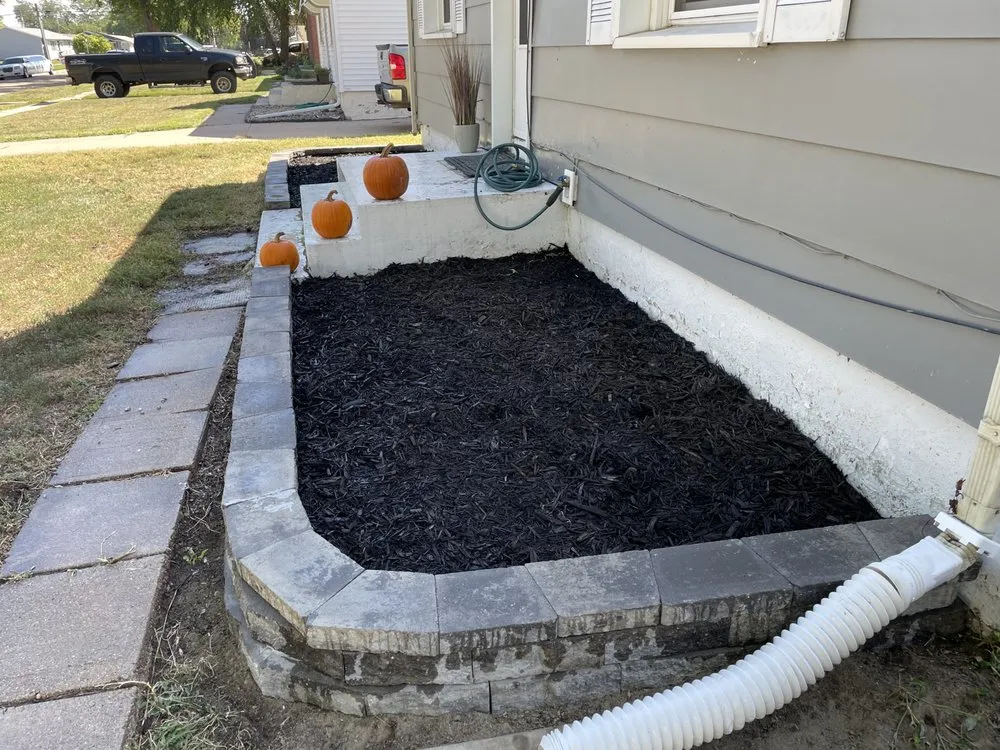 Top-rated yard maintenance in Hastings, NE - Jacks Lawn & Landscape