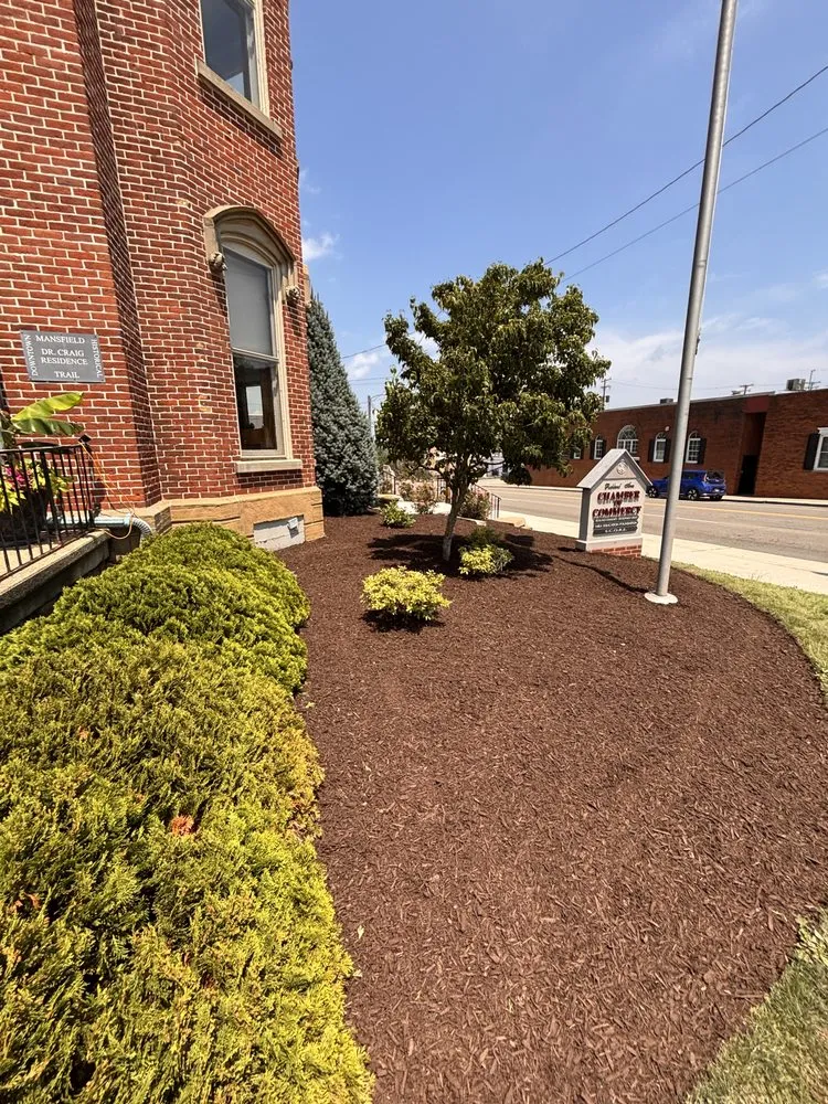 Custom garden landscaping experts serving Mansfield, OH - Jack’s Property Care
