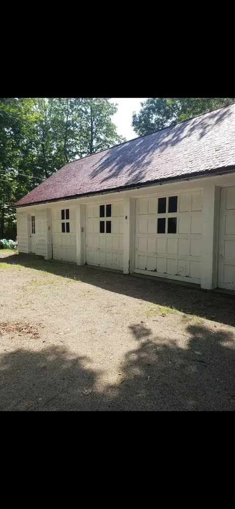 Trusted lawn mowing service with custom design across Holland, NY - Jackson Homecare