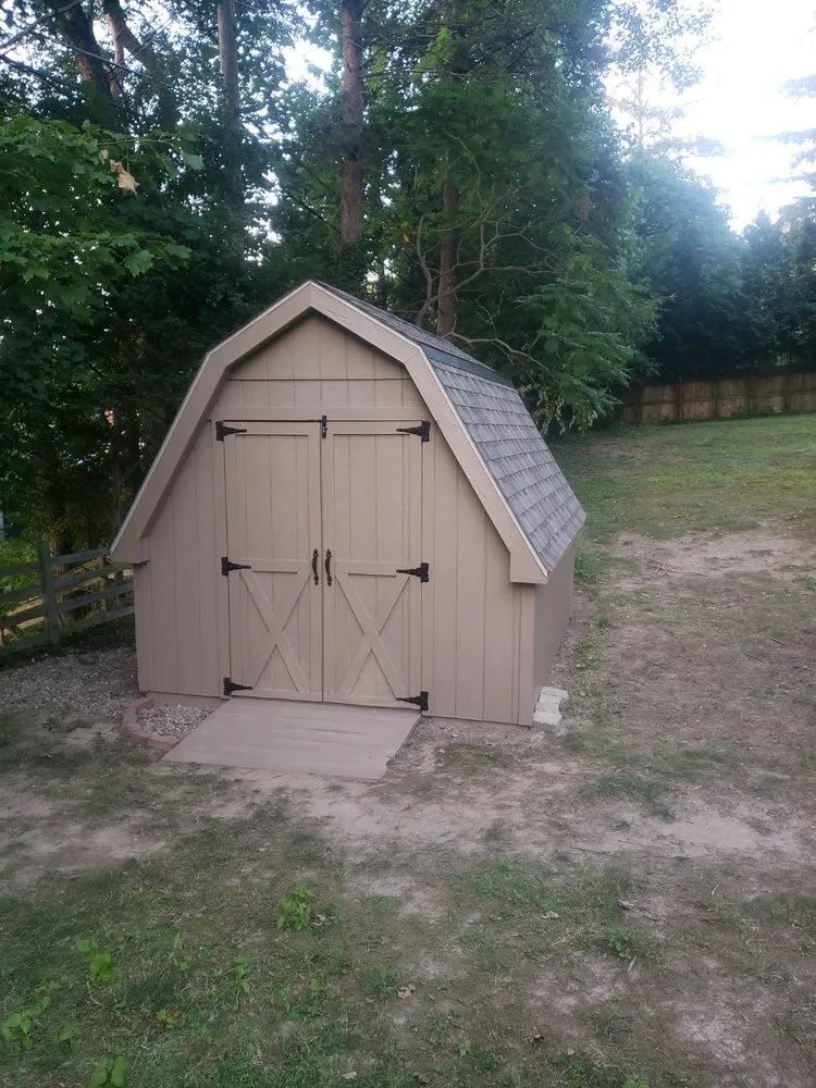 Custom lawn mowing service in Holland, NY by Jackson Homecare