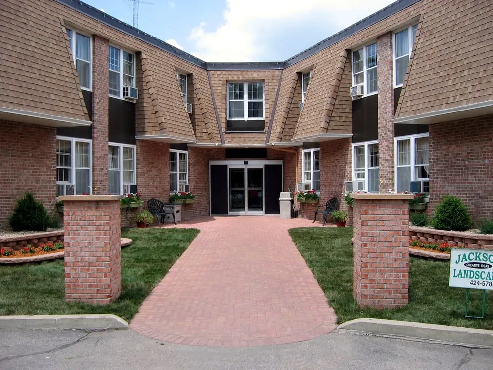 Affordable residential landscaping experts serving Mason City, IA - Jackson Landscape