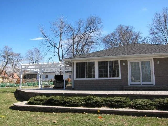 Expert lawn mowing service near you in Mason City, IA by Jackson Landscape